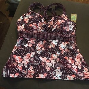 NWT title nine bikini top 2 available 32DD